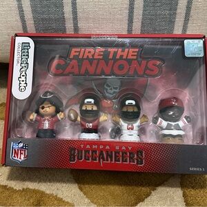 Little People Buccaneers Collector Set